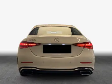Mercedes-Benz C 300 e AMG Line Premium
