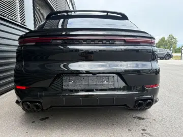 PORSCHE Cayenne Coupe E-Hybrid Black ED-HAL-SPORTDESIGN