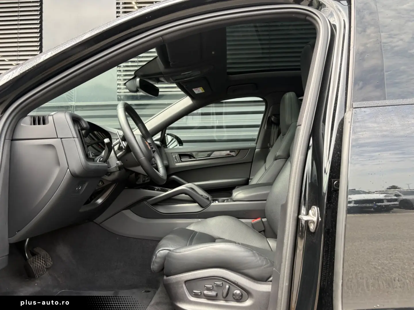 PORSCHE Cayenne Coupe E-Hybrid Black ED-HAL-SPORTDESIGN