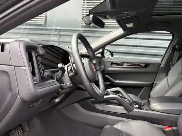 PORSCHE Cayenne Coupe E-Hybrid Black ED-HAL-SPORTDESIGN