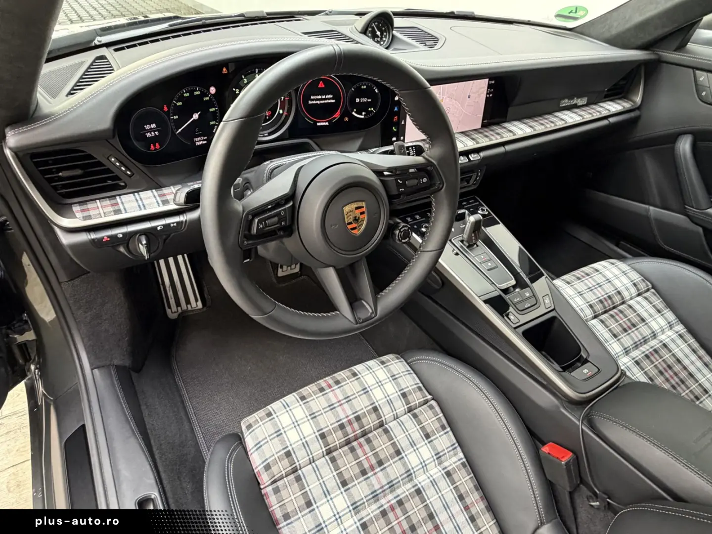 PORSCHE 992 Turbo S 50 Jahre Heritage 360  Glasdach