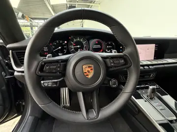 PORSCHE 992 Turbo S 50 Jahre Heritage 360  Glasdach