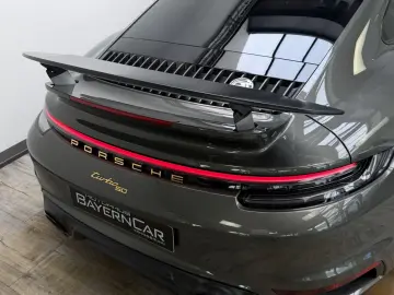PORSCHE 992 Turbo S 50 Jahre Heritage 360  Glasdach