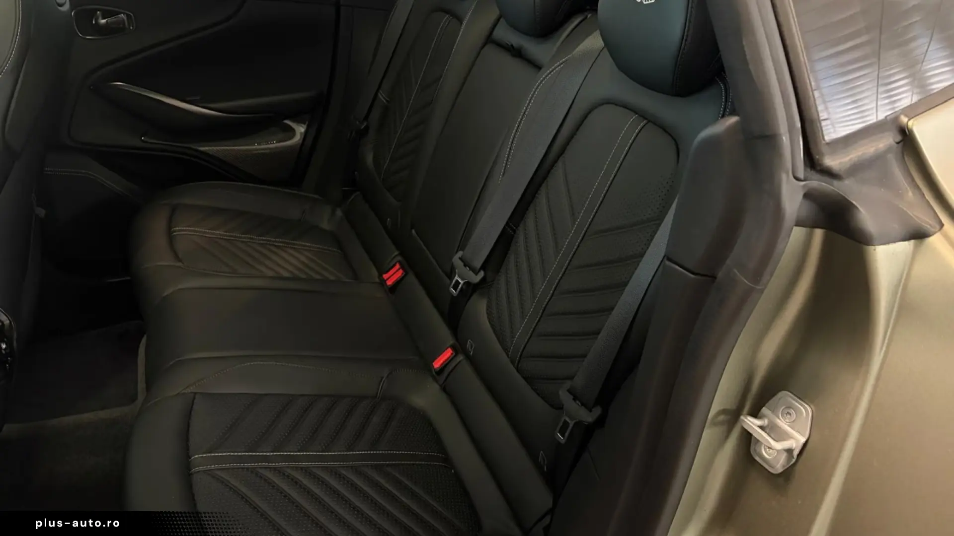 Aston Martin DBX 707 Satin Titanium Grey   Onyx Black