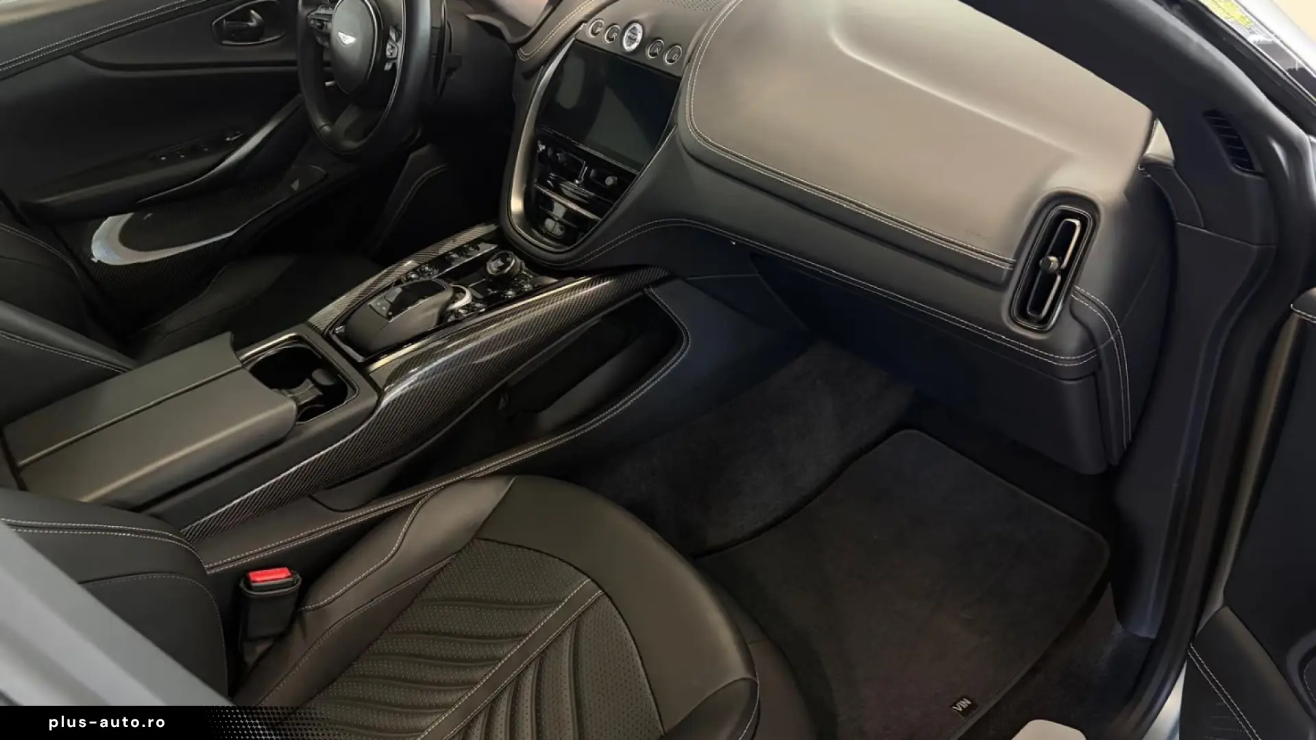 Aston Martin DBX 707 Satin Titanium Grey   Onyx Black