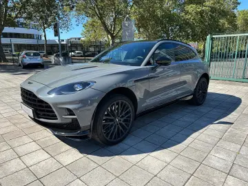 Aston Martin DBX 707 China Grey   Onyx Black
