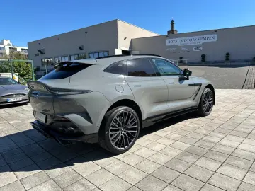 Aston Martin DBX 707 China Grey   Onyx Black