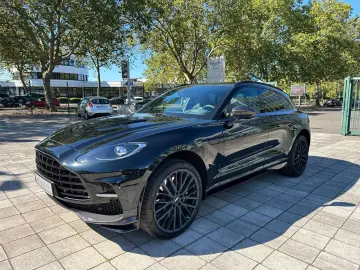 Aston Martin DBX 707 Oberon Black   Phantom Grey Carbon Ext.