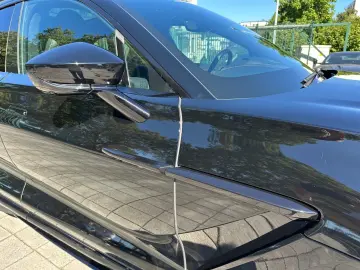 Aston Martin DBX 707 Jet Black   Onyx Black