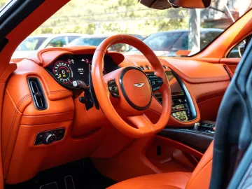 Aston Martin 4.0 V8. Air Susp 360 ACC Pano