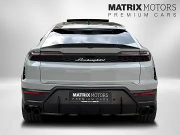 Lamborghini Urus SE M26 Carbon Matt Int Ext Full Spec