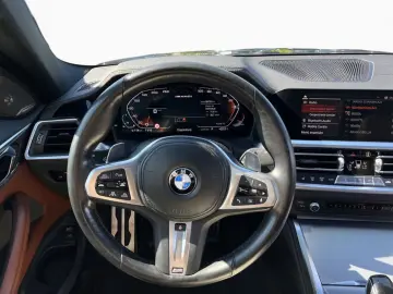BMW M440i xDrive Coupé H K  glass roof  laser  HUD