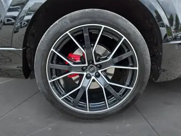 Audi Q8 50 TDI quattro  S LINE MATRIX 360 VIEW