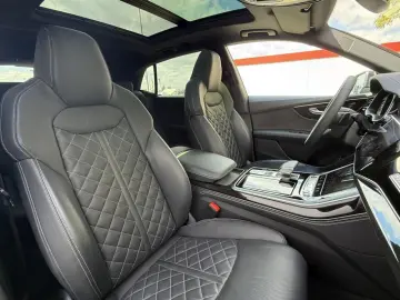 Audi Q8 60 3.0 TFSI B&O  23Z