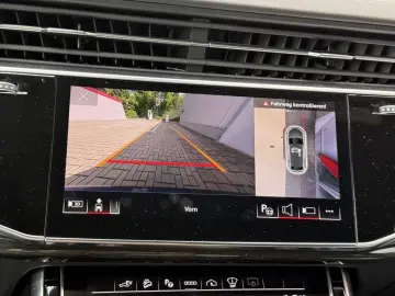 Audi Q8 60 3.0 TFSI B&O  23Z