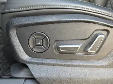 Audi Q8 60 3.0 TFSI B&O  23Z