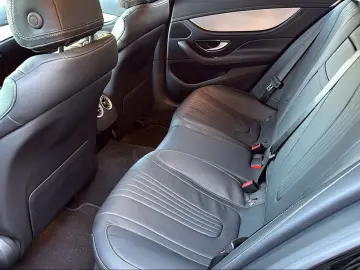 Mercedes-Benz CLS 220d Avantgarde AMG-Line
