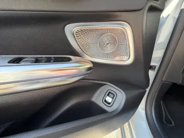 MERCEDES-BENZ CLE 200 AMG Premium  Pano 360  Burm. H…