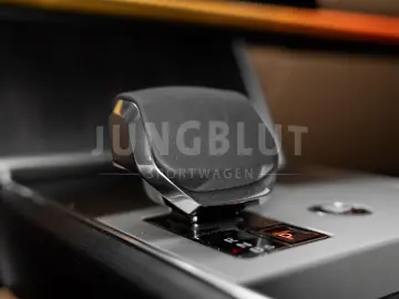 LAND ROVER Range Rover HSE PANO STANDHZ MWST 1.HAND