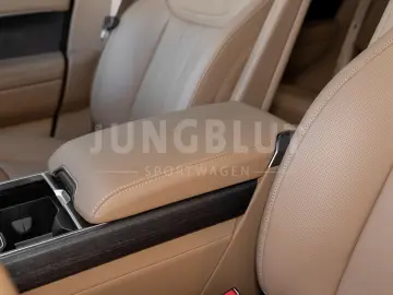 LAND ROVER Range Rover HSE PANO STANDHZ MWST 1.HAND