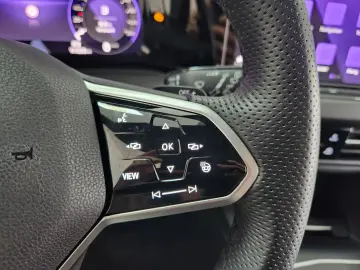 VW Golf GTD IQ.Light Stdhzg CarPlay Sitzhzg HUD h k