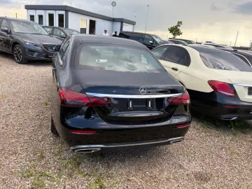 MERCEDES-BENZ E 220 d e Autom. Hybrid  Originalfarbe