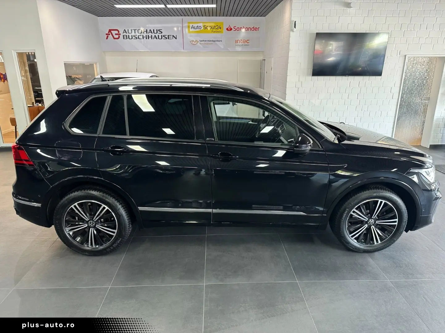 VW Tiguan 1.5TSI Active Aut. DSG Topausstattung