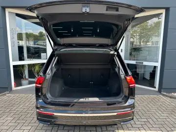 VW Tiguan 1.5TSI Active Aut. DSG Topausstattung