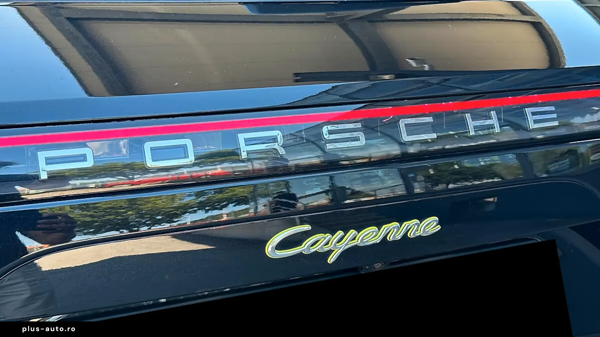 Porsche Cayenne E-Hybrid   Sport Chrono