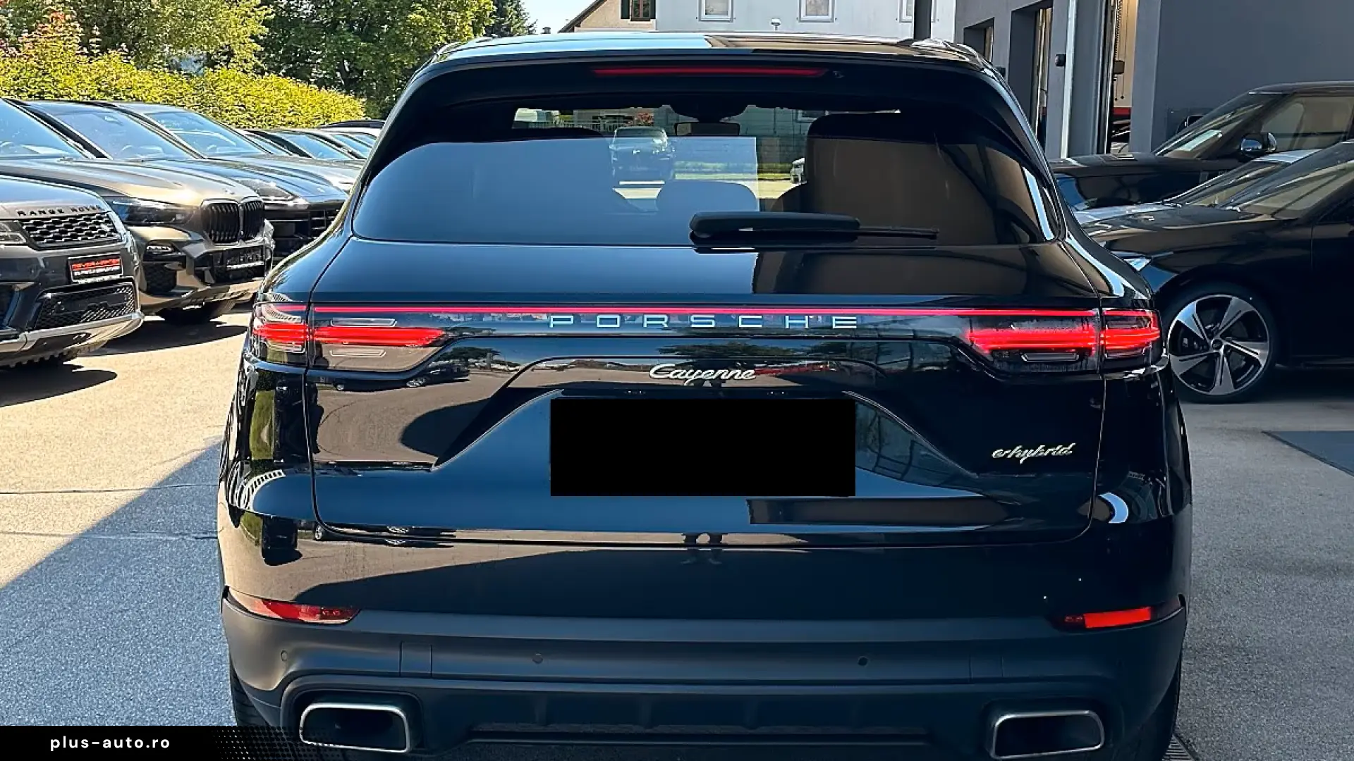 Porsche Cayenne E-Hybrid   Sport Chrono