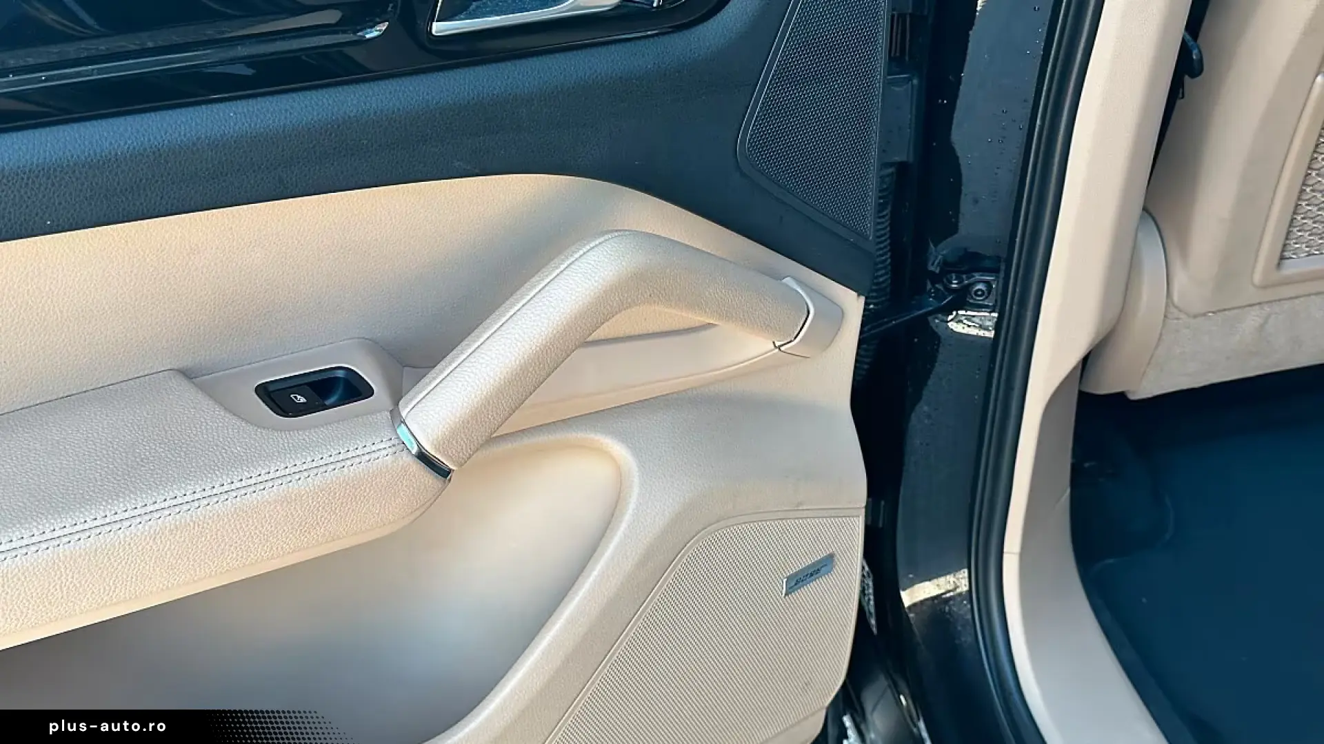 Porsche Cayenne E-Hybrid   Sport Chrono