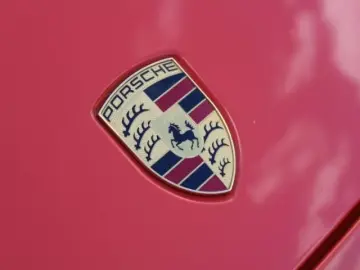 Porsche Cayenne GTS   V8 460 CP