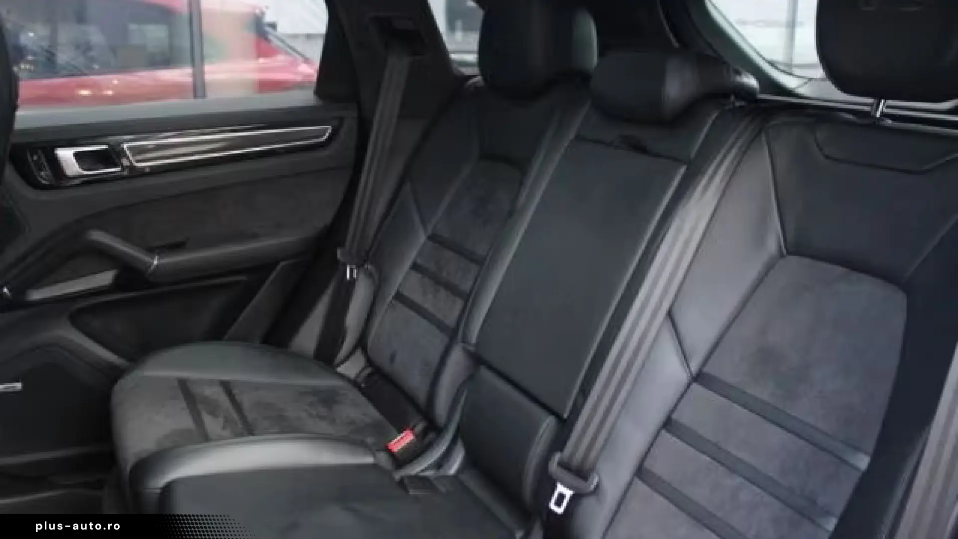 Porsche Cayenne GTS   V8 460 CP
