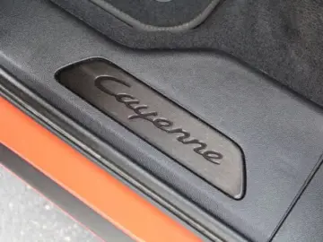 Porsche Cayenne GTS   V8 460 CP