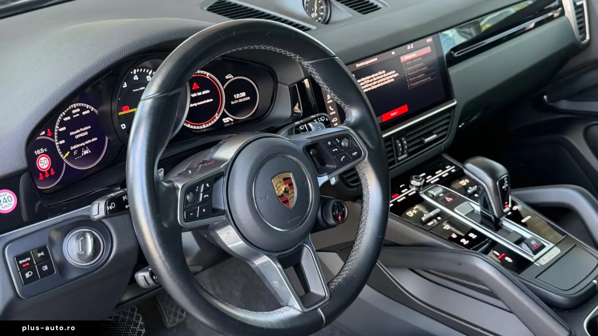 Porsche Cayenne E-Hybrid   Sport Chrono