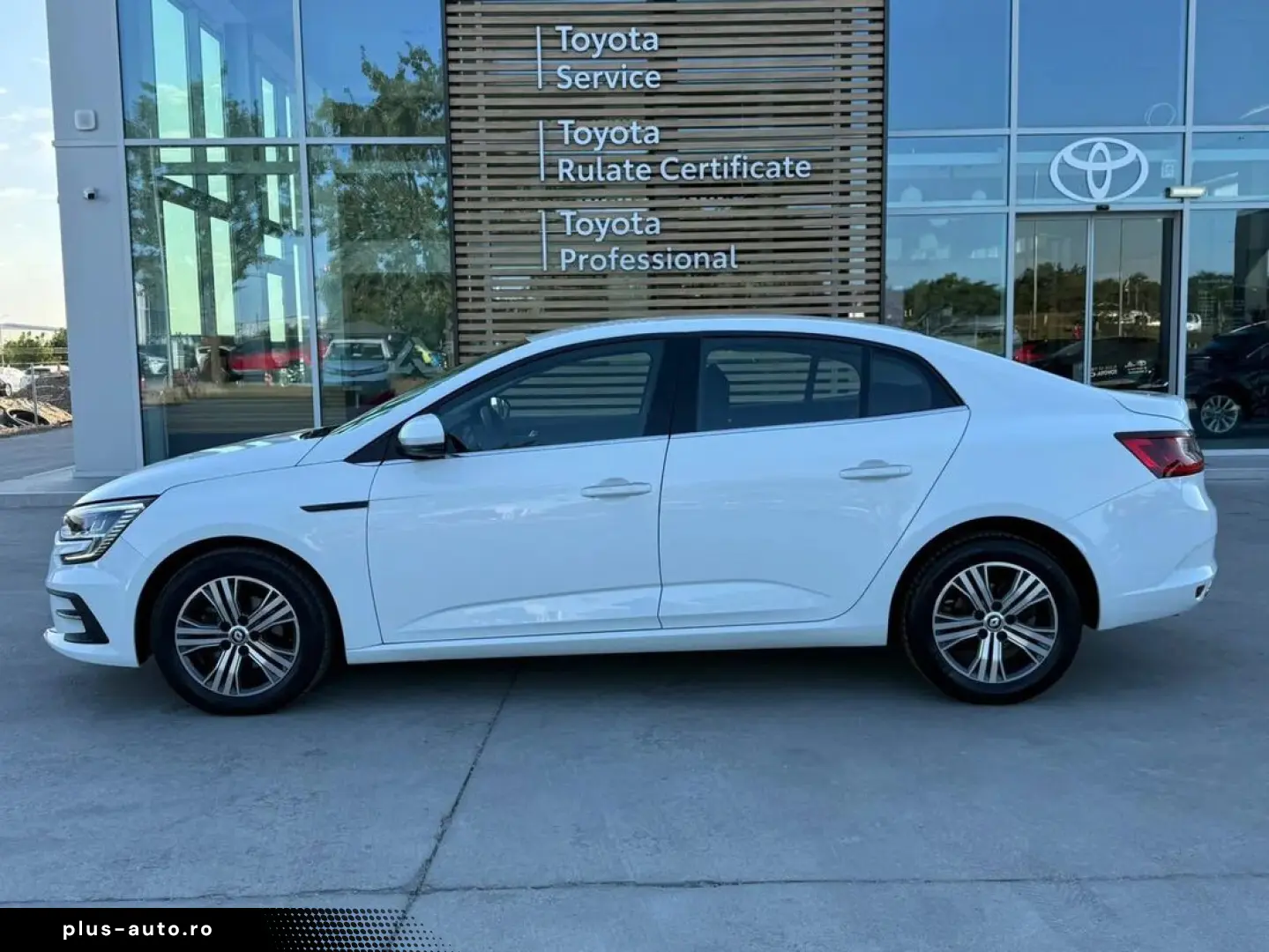 Renault Megane Equilibre 1.3 Tce 140 Cp Edc