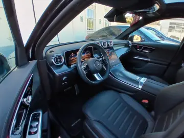 MERCEDES-BENZ GLC200 AMG 4M_360_Pano_Memory_Leder_KE…