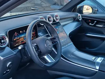 MERCEDES-BENZ GLC200 AMG 4M_360_Pano_Memory_Leder_KE…