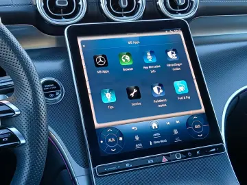MERCEDES-BENZ GLC200 AMG 4M_360_Pano_Memory_Leder_KE…