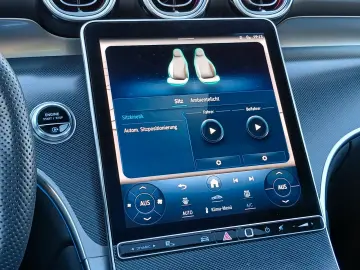 MERCEDES-BENZ GLC200 AMG 4M_360_Pano_Memory_Leder_KE…