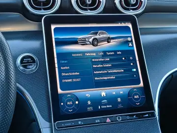 MERCEDES-BENZ GLC200 AMG 4M_360_Pano_Memory_Leder_KE…