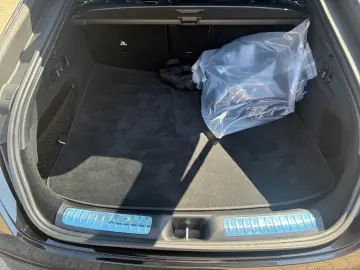 MERCEDES-BENZ GLC 400 e 4M AMG AHK LeasAb875€netto0A…