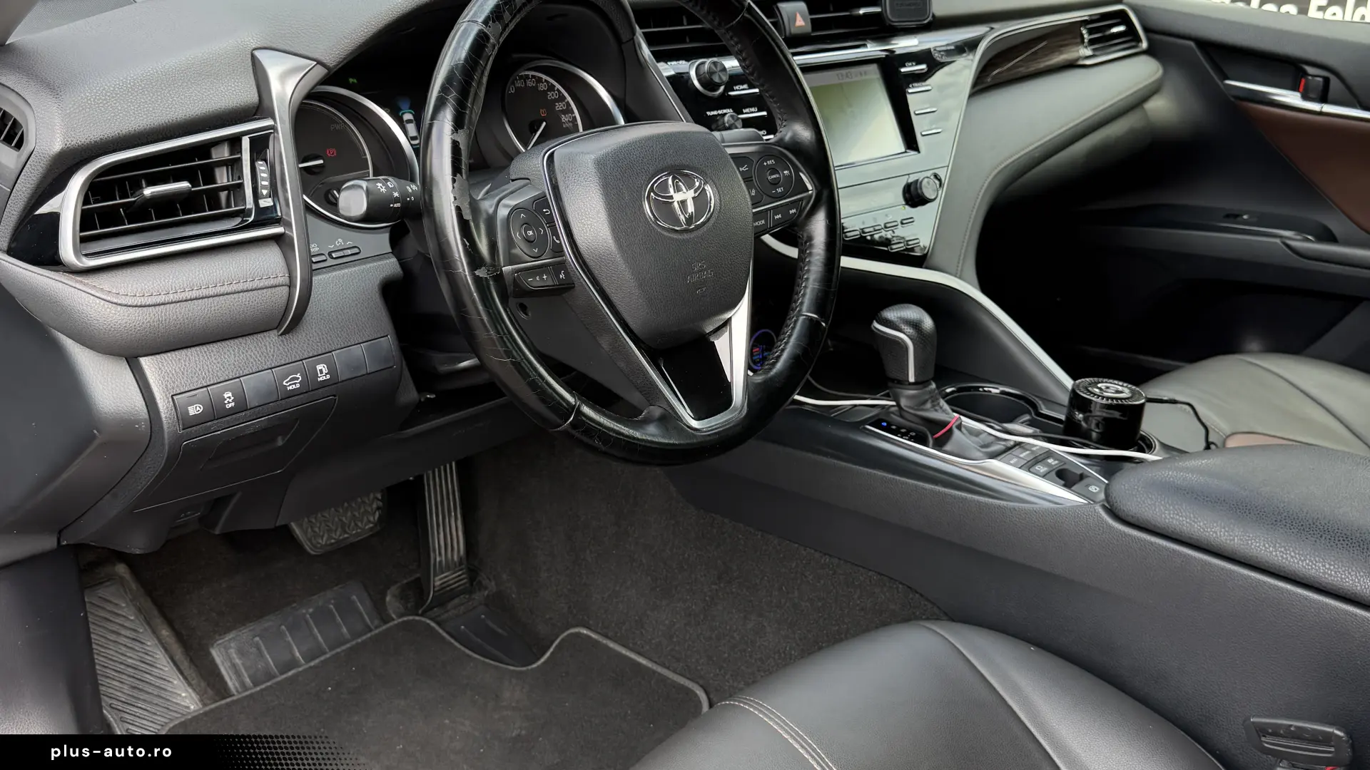 Toyota Camry 2.5 Hybrid 2019