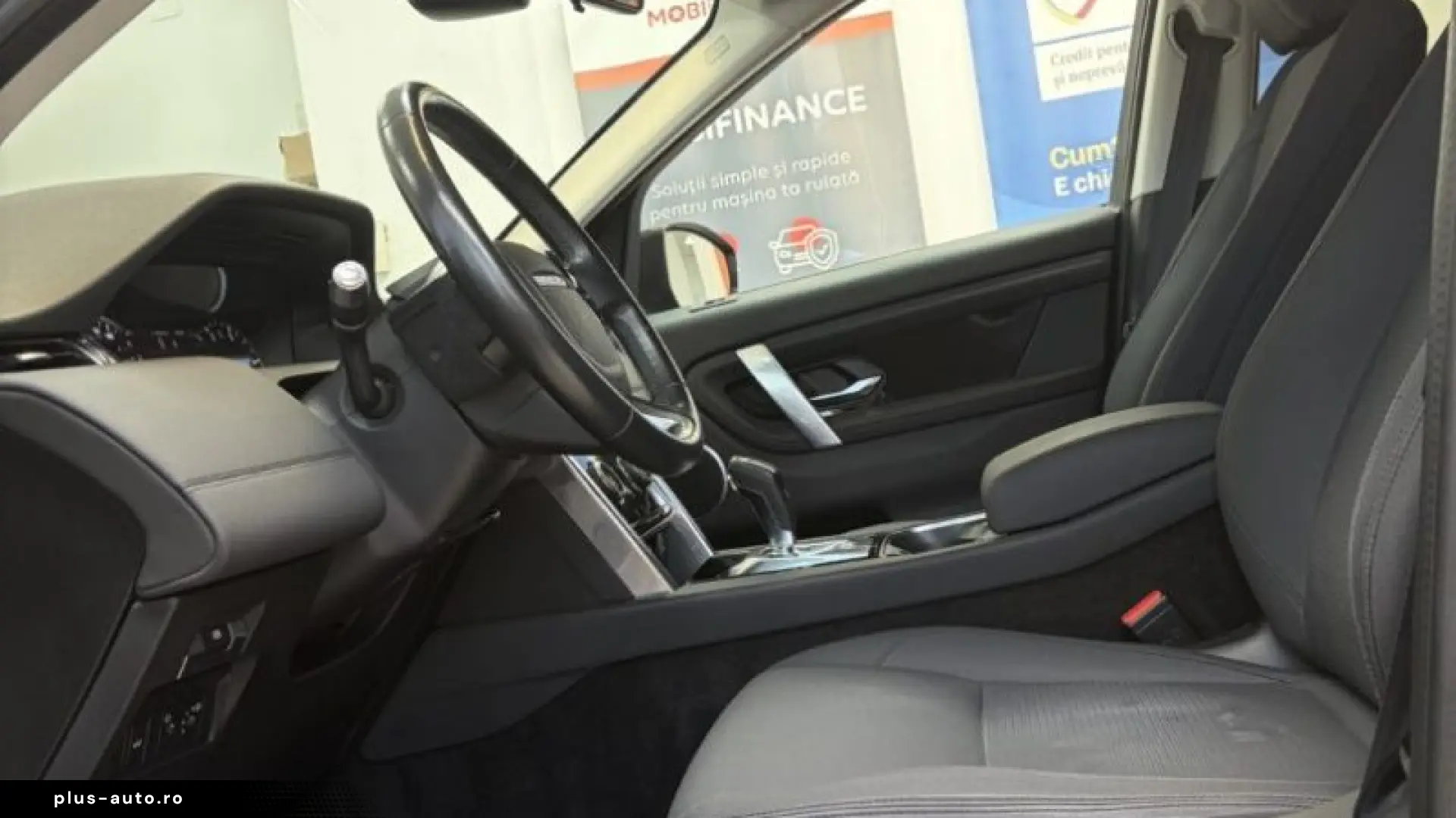 LAND ROVER DISCOVERY SPORT 2020-09