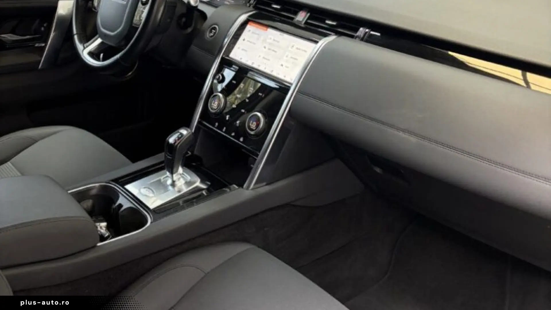 LAND ROVER DISCOVERY SPORT 2020-09