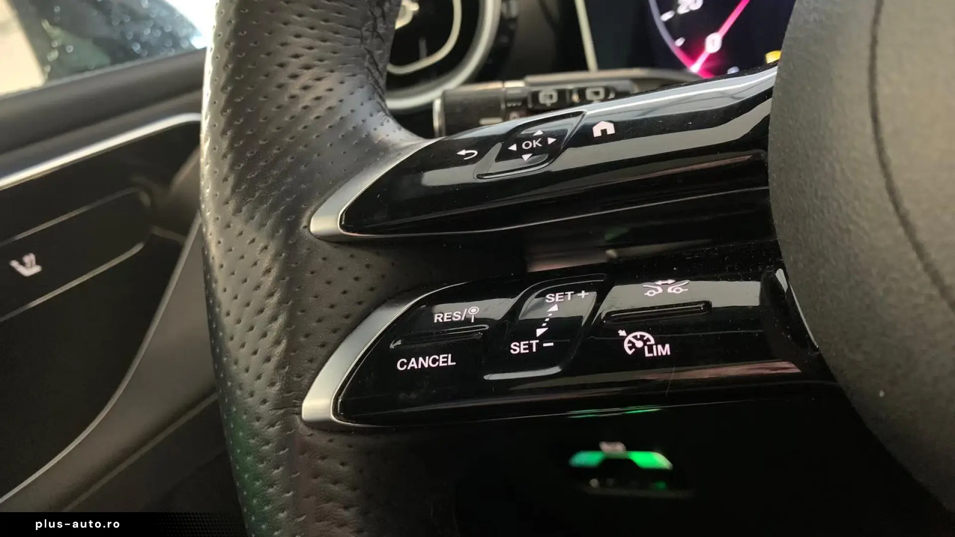 Mercedes-Benz GLC 220 AMG Line  Virtual Distr  360  Pano 20
