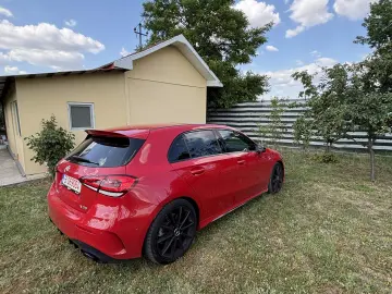 Mercedes-Benz A 35 AMG