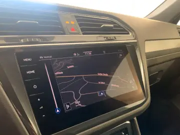 Volkswagen Tiguan R-Line 4M Matrix Navi  ACC DAB DigTacho