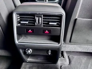 Porsche Cayenne GTS Pano 360