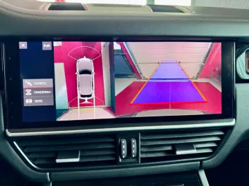 Porsche Cayenne GTS Pano 360